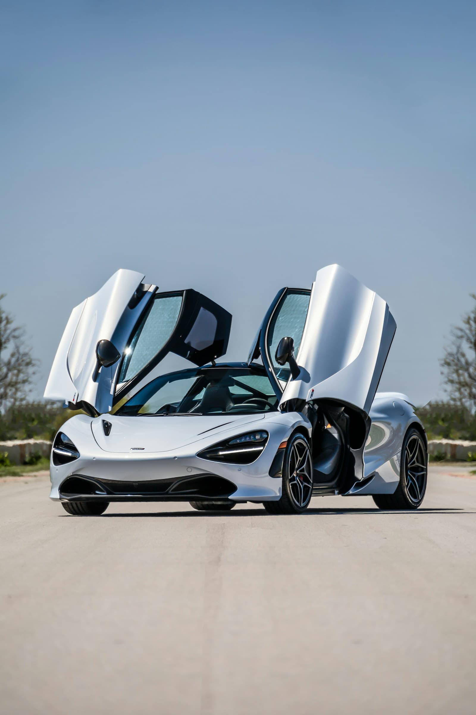 White McLaren 720S, before color change render
