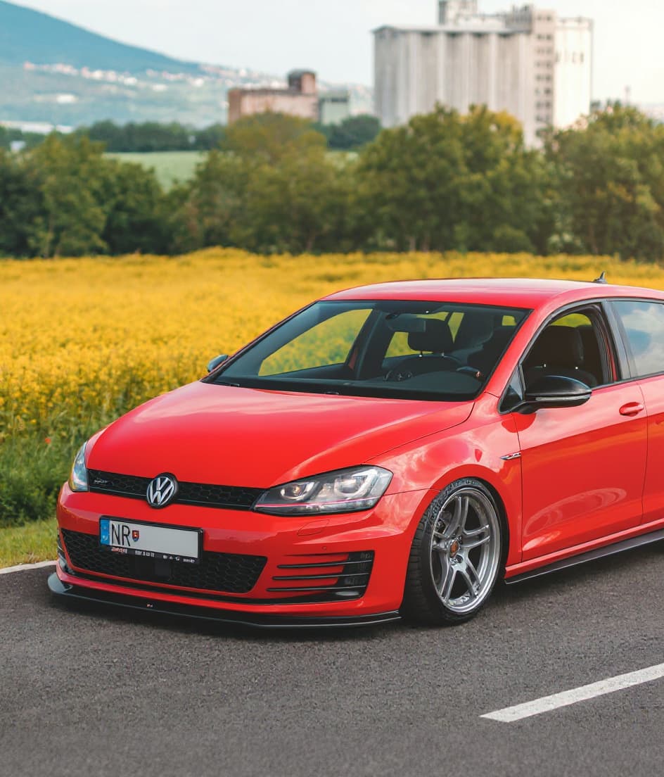 VW Golf GTI slammed AI render